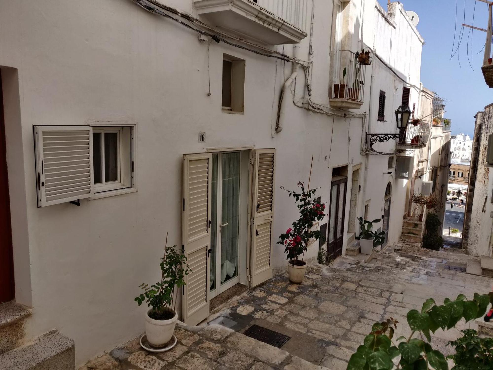 Casetta Centro Storico Ostuni Exterior foto